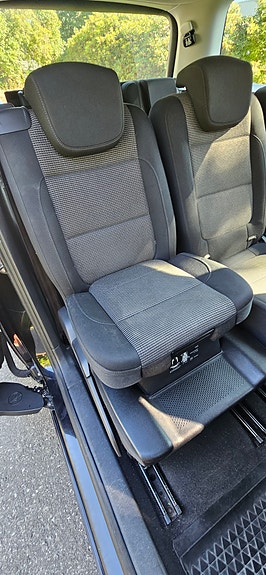 Volkswagen Sharan 10 of 10