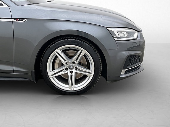 Audi A5 10 of 30