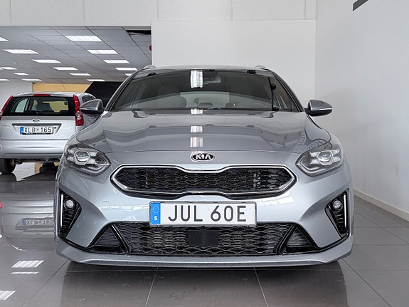 Kia Ceed 3 of 13