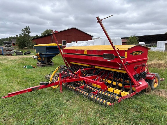 Harv Kverneland Maxer 7000, Växelplog New Holland Överum 6 of 12
