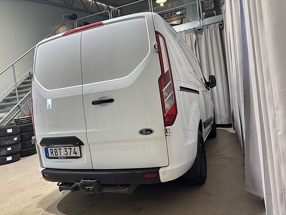 Ford Transit Custom 5 of 27