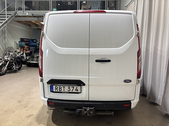 Ford Transit Custom 4 of 27