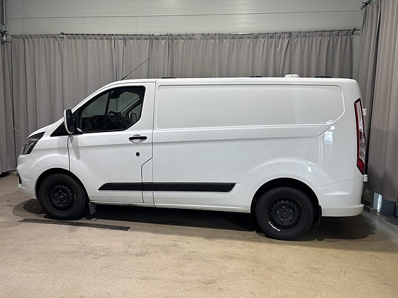 Ford Transit Custom 2 of 27