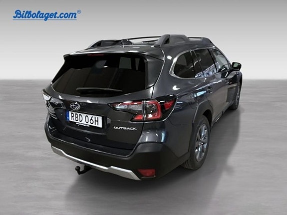 Subaru Outback 5 of 15