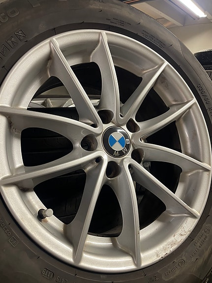 BMW X3 2 of 11