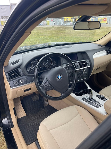 BMW X3 10 of 11