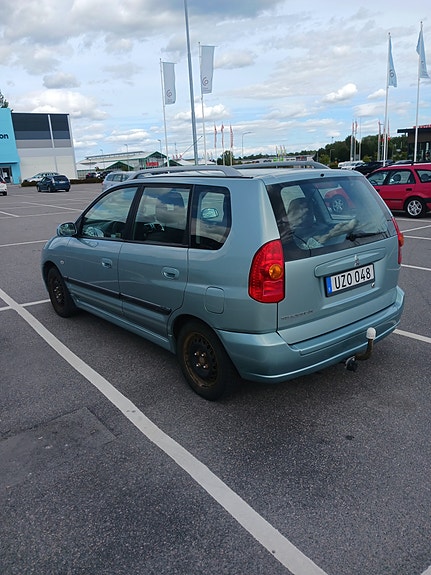 Mitsubishi Space Star 3 of 4
