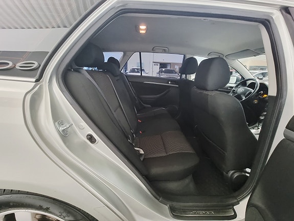 Toyota Avensis 17 of 20