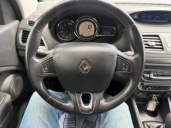 Renault Megane 15 of 20