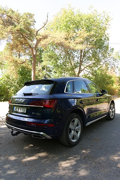 Audi Q5 4 of 17