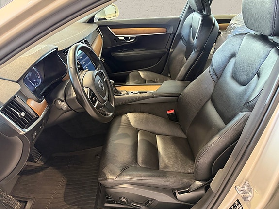 Volvo S90 4 of 11