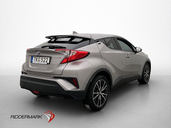 Toyota C-HR 6 of 28