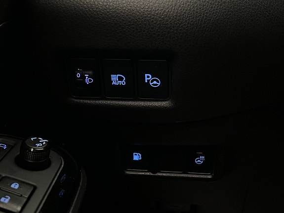 Toyota C-HR 24 of 28