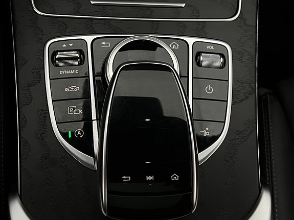 Mercedes-Benz C220 24 of 30