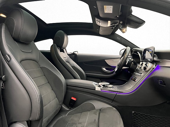 Mercedes-Benz C220 26 of 30