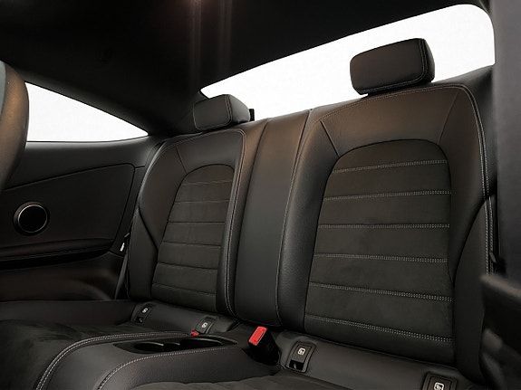 Mercedes-Benz C220 25 of 30