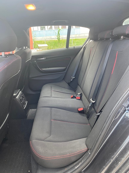 BMW 118d 7 of 11