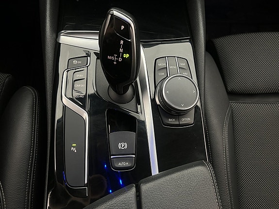 BMW 520d 24 of 30