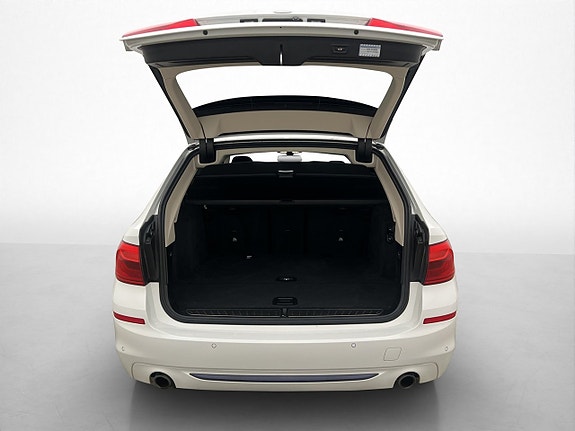 BMW 520d 28 of 30