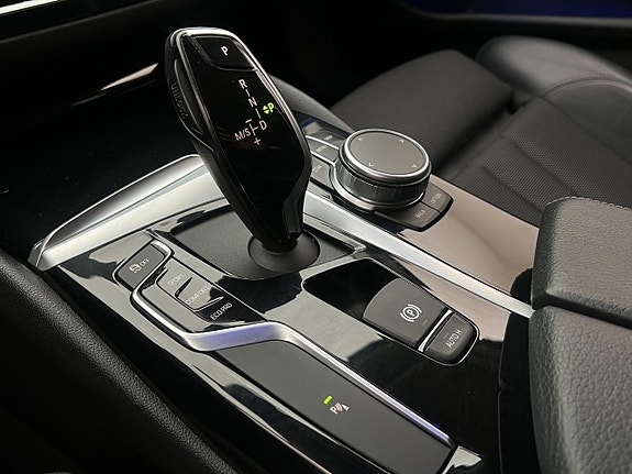 BMW 520d 25 of 30