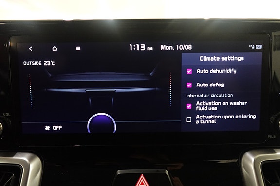 Kia Sorento 14 of 19
