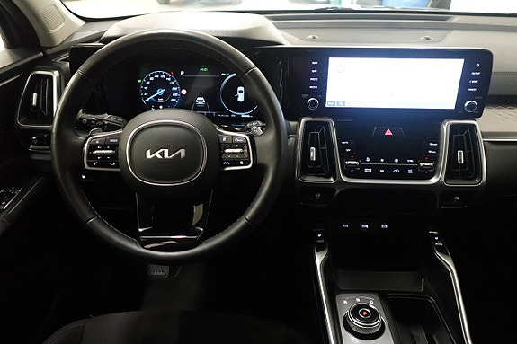 Kia Sorento 8 of 19