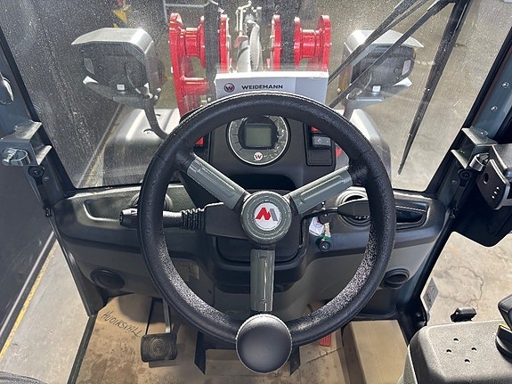 Weidemann 1390 11 of 13