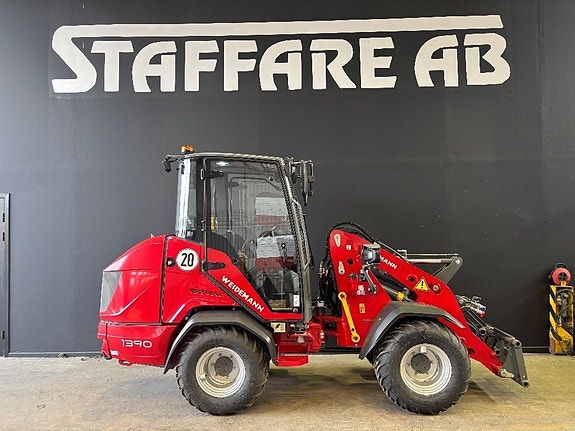 Weidemann 1390 4 of 13