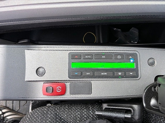 Hyundai HW100A 18 of 19