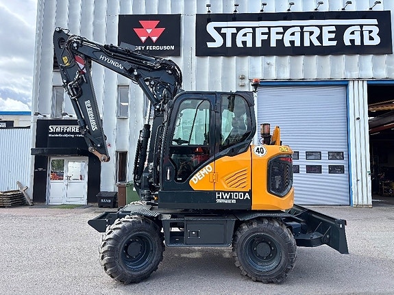 Hyundai HW100A 2 of 19