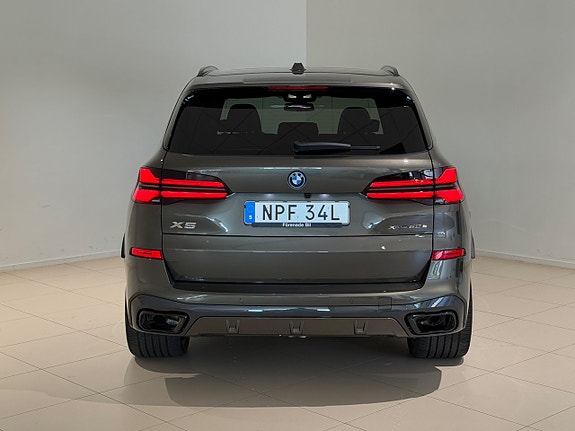 BMW X5 13 of 13