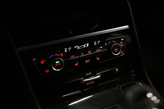 BMW 216d 17 of 21