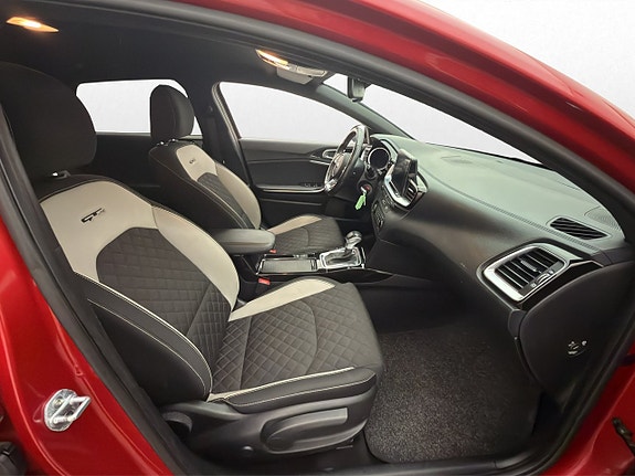 Kia ProCeed 9 of 27