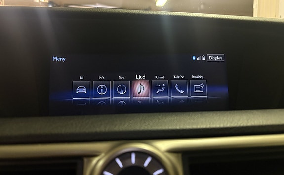 Lexus GS450h 19 of 24