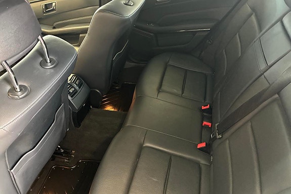 Mercedes-Benz E250 9 of 10