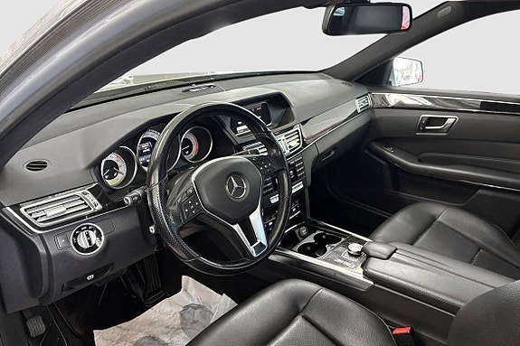 Mercedes-Benz E250 6 of 10
