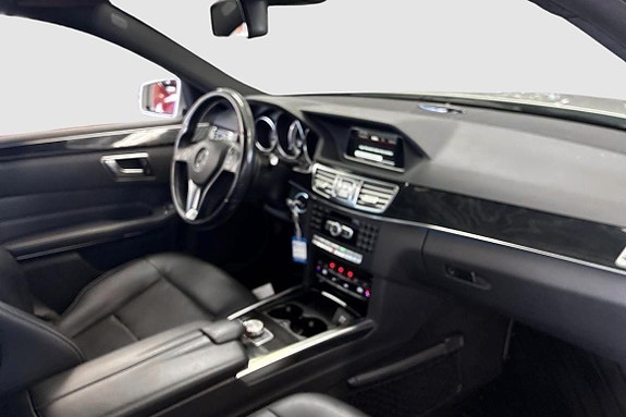 Mercedes-Benz E250 5 of 10