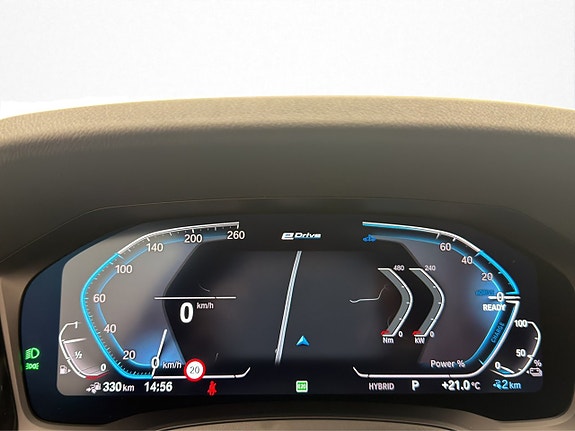 BMW 330e 16 of 30