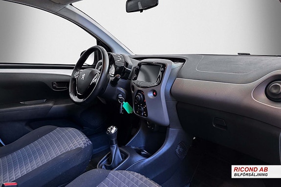 Peugeot 108 11 of 14