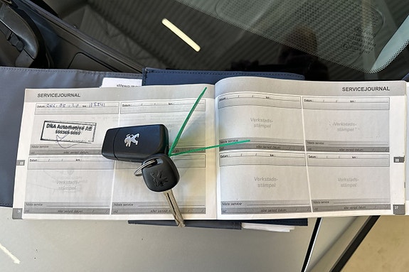 Peugeot 108 14 of 14