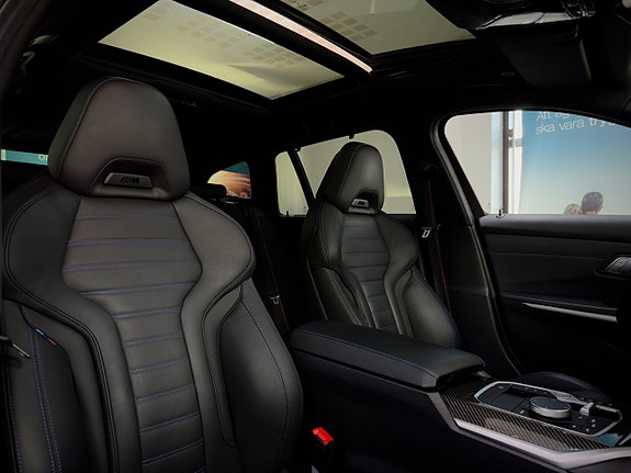 BMW 330e 10 of 30