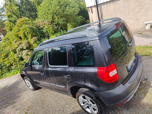 Skoda Yeti 4 of 7