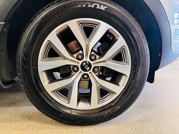 Kia Sportage 12 of 27
