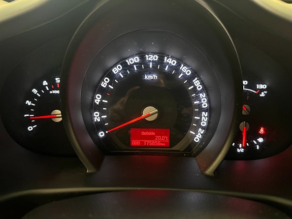 Kia Sportage 23 of 27