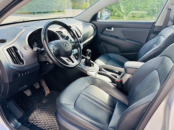 Kia Sportage 8 of 27