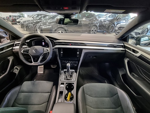 Volkswagen Arteon 10 of 12