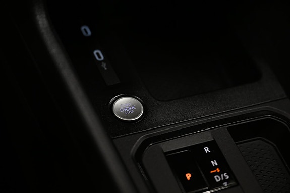 Volkswagen Caddy 23 of 30