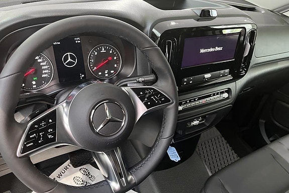 Mercedes-Benz Vito 119 7 of 14