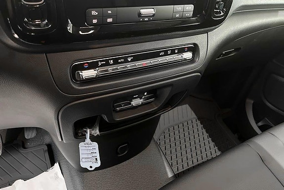 Mercedes-Benz Vito 119 12 of 14