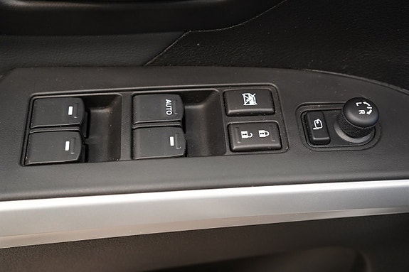 Suzuki S-Cross 15 of 27